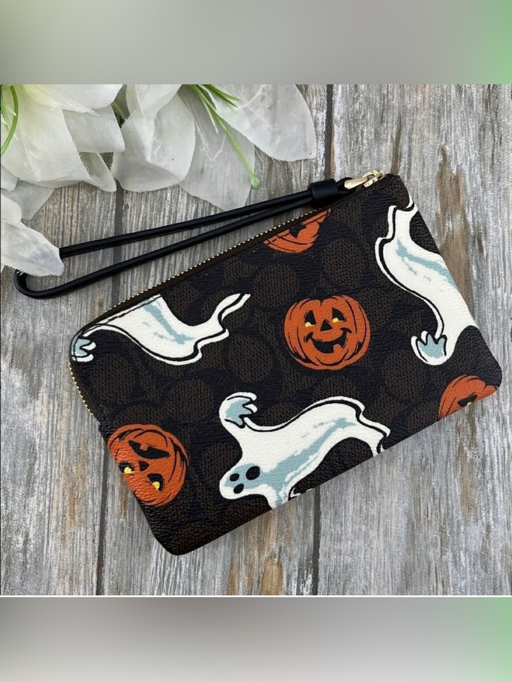 Coach Corner Zip Wristlet With Halloween Print Bag Wallet Purse - Picture 3 of 6